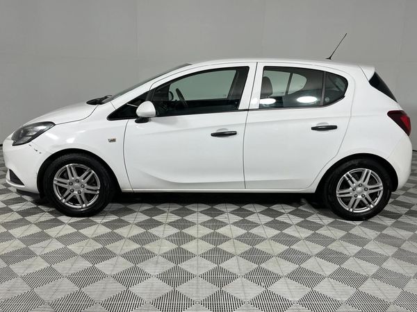 2017-Opel-Corsa-10T-EcoFlex-Essentia-5-dr image:19