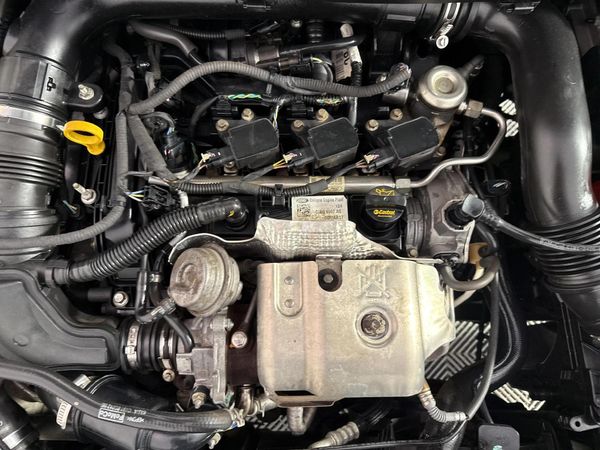 2017-Ford-Fiesta-10-EcoBoost-Trend-5-dr image:10