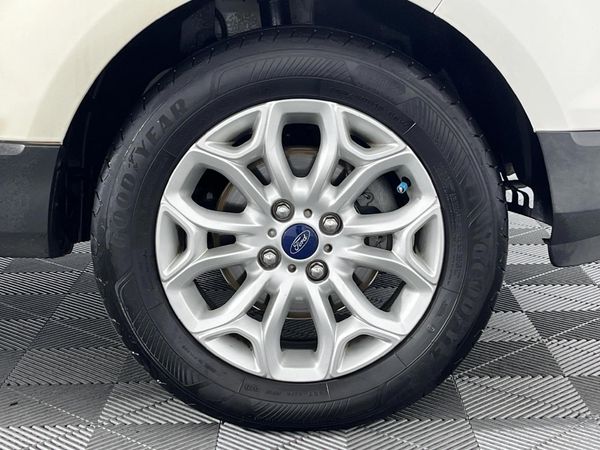 2016-Ford-EcoSport-15-TiVCT-Titanium-Auto image:5