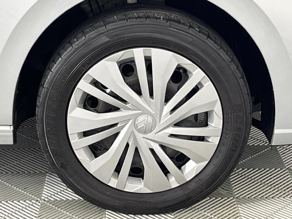 2022-Volkswagen-Polo-Classic-16-Life image:4