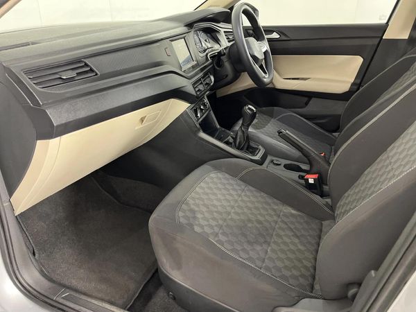 2022-Volkswagen-Polo-Classic-16-Life image:5