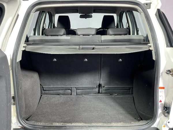 2017-Ford-EcoSport-15-TiVCT-Ambiente image:13