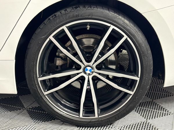 2022-BMW-3-Series-320i-M-Sport-Auto image:6