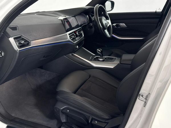 2022-BMW-3-Series-320i-M-Sport-Auto image:8