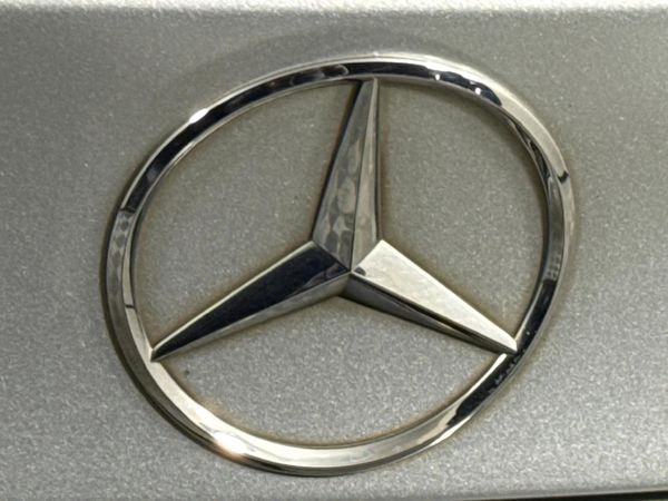 2020-Mercedes-Benz-GLA-200 image:10