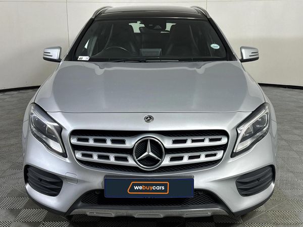 2020-Mercedes-Benz-GLA-200 image:14