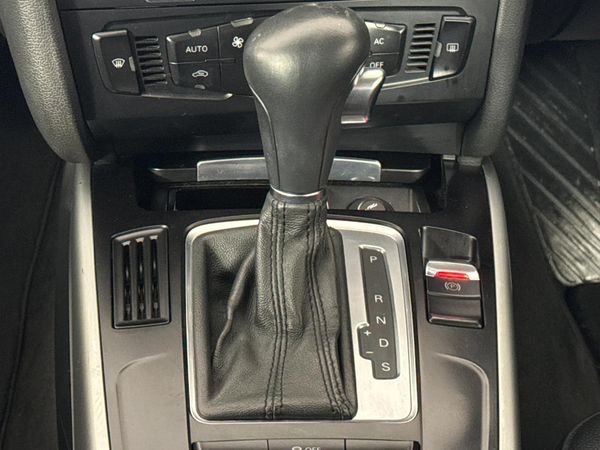2011-Audi-A4-18-T-Attraction-Auto image:10