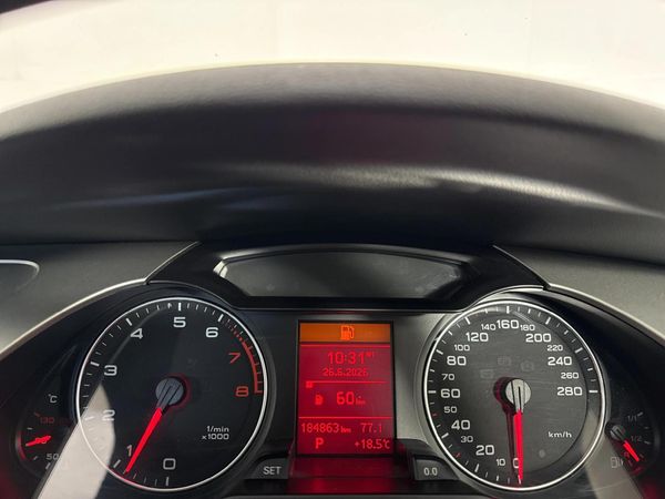 2011-Audi-A4-18-T-Attraction-Auto image:2