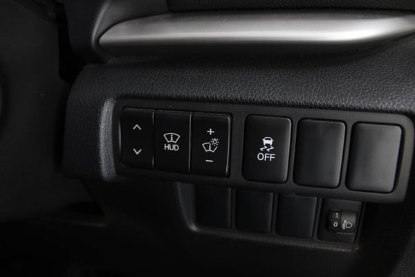 2023-Mitsubishi-Eclipse-Cross-AUTOMATIC image:17