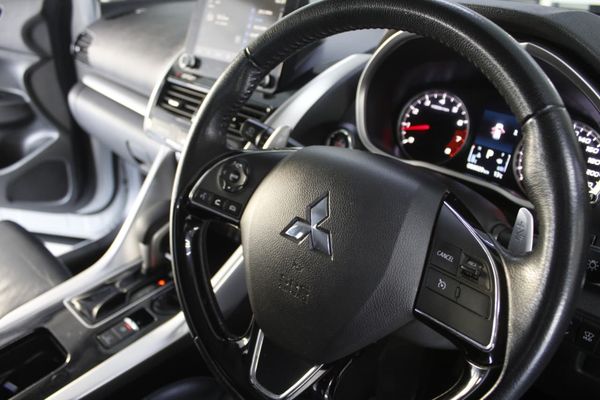 2023-Mitsubishi-Eclipse-Cross-AUTOMATIC image:21