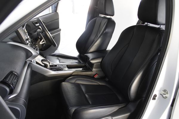 2023-Mitsubishi-Eclipse-Cross-AUTOMATIC image:27