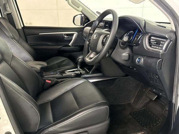 2022-Toyota-Fortuner-24-GD-6-4x4-Auto image:9