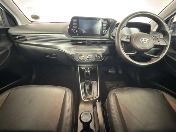 2023-Hyundai-i20-14-Motion-Auto image:1