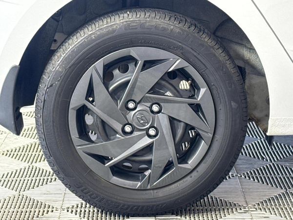 2023-Hyundai-i20-14-Motion-Auto image:7