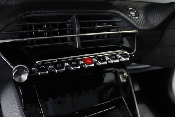 2022-Peugeot-208-AUTOMATIC image:15