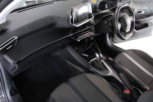 2022-Peugeot-208-AUTOMATIC image:25