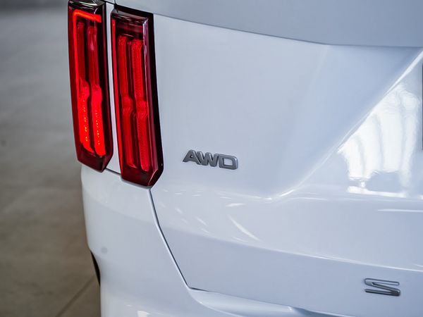2023-Kia-Sorento-22D-SXL-AWD-Auto image:9