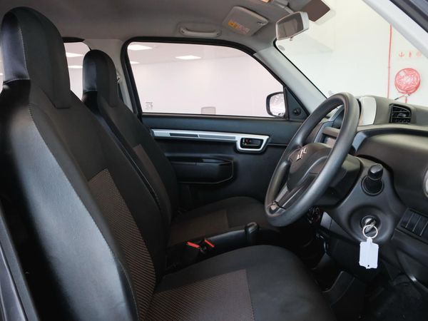 2021-Suzuki-S-Presso-10-S-Edition-Auto image:12