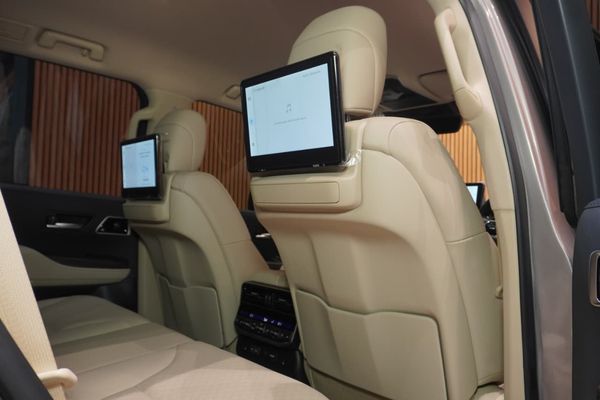 2026-Toyota-Land-Cruiser-300-V6-33D-ZX image:20