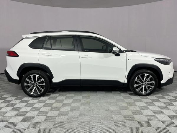 2025-Toyota-Corolla-Cross-18-XR-Hybrid image:11