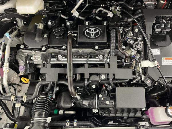 2025-Toyota-Corolla-Cross-18-XR-Hybrid image:7