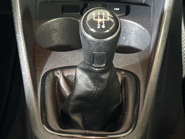 2025-Volkswagen-Polo-Vivo-14-Life image:10