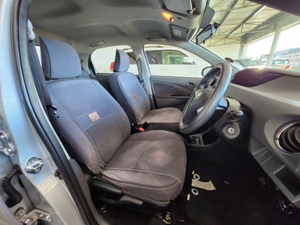 2016-Toyota-Etios-15-XS-5-dr image:9