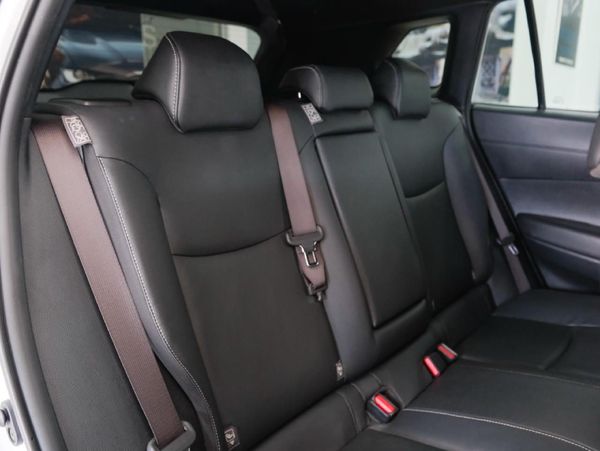 2022-Toyota-Corolla-Cross-18-XR-Hybrid image:21