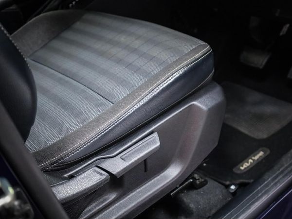 2023-Kia-Sonet-15-LX-CVT image:12