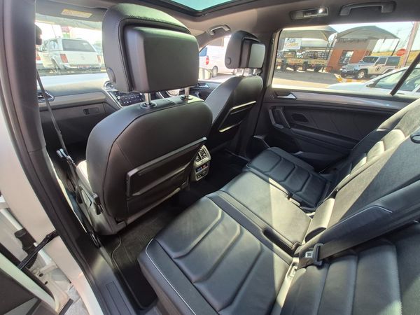 2018-Volkswagen-Tiguan-Allspace-20-TDI-Comfortline-4Motion-Auto image:20