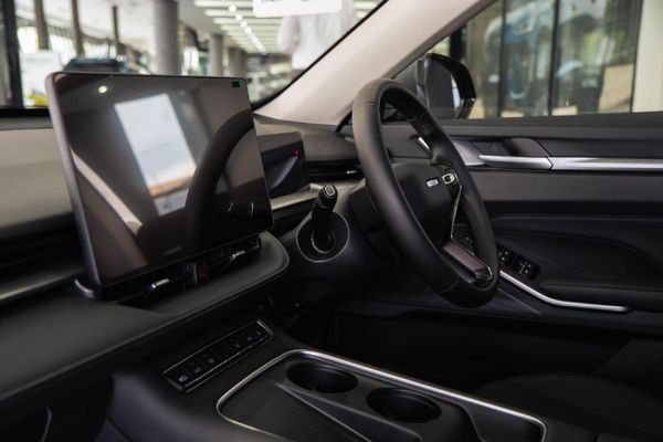 2026-Haval-H6-15T-DHT-Ultra-Luxury-Phev image:6