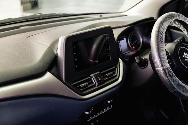 2025-Suzuki-Baleno-15-GL image:13