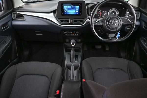 2022-Toyota-Starlet-15-XS-Auto image:7