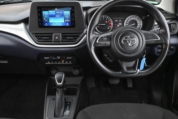 2022-Toyota-Starlet-15-XS-Auto image:8