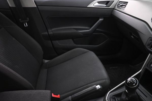 2021-Volkswagen-Polo-10-TSI-Comfortline image:10