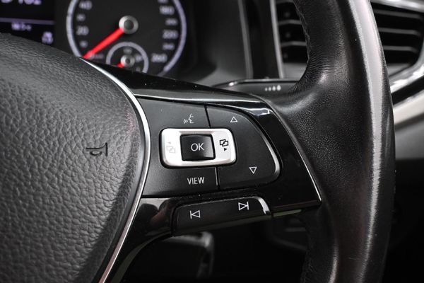 2021-Volkswagen-Polo-10-TSI-Comfortline image:17