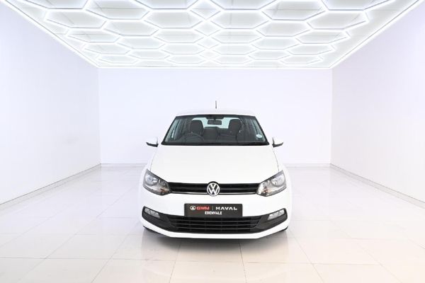 2019-Volkswagen-Polo-Vivo-16-Comfortline-Auto-5-dr image:2