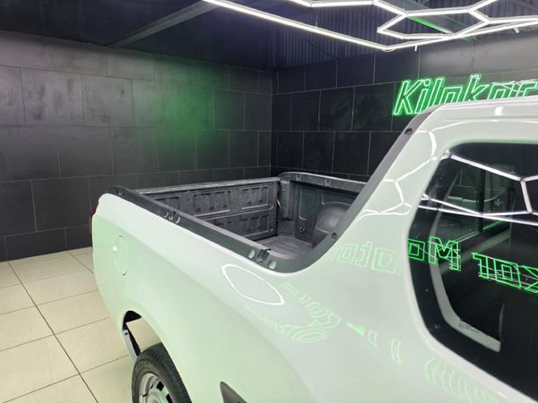 2016-Chevrolet-Utility-14 image:7