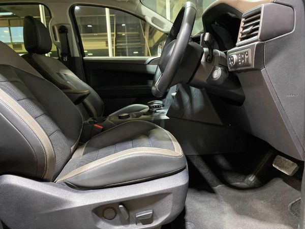 2024-Volkswagen-Amarok-30-TDI-V6-184kW-4Motion-Style-Auto-Double-Cab image:16