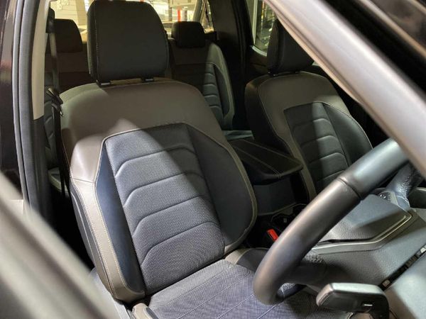2024-Volkswagen-Amarok-30-TDI-V6-184kW-4Motion-Style-Auto-Double-Cab image:18