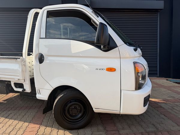 2019-Hyundai-H100-Bakkie-26D image:1