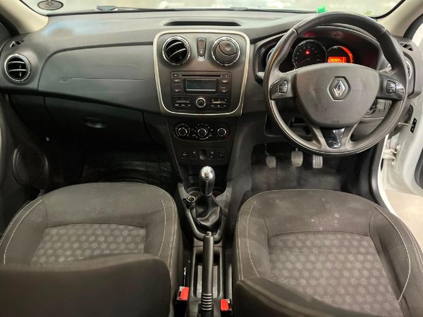 2017-Renault-Sandero-900T-Dynamique image:9