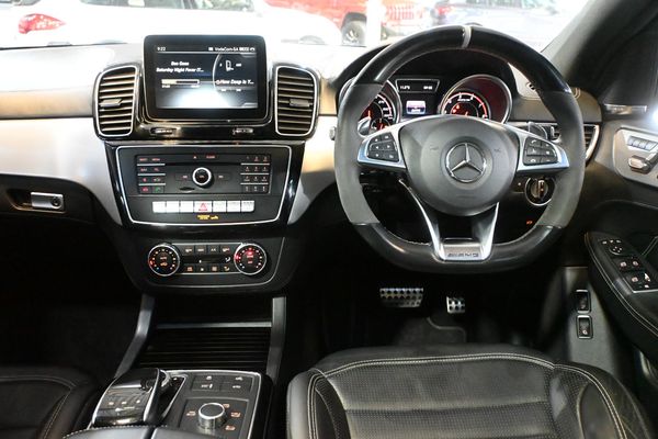 2017-Mercedes-AMG-GLE-63-S-COUPE-V8-BI-TURBO-AMG-SPORT-PACK-7G-TRONIC-AU image:9