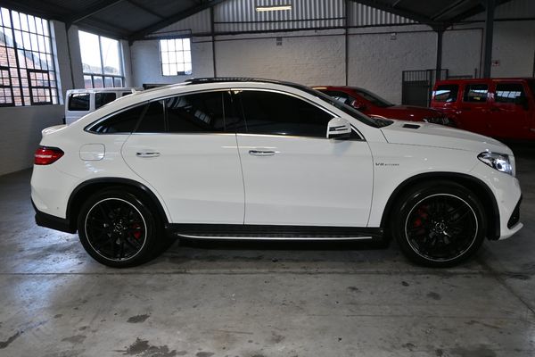 2017-Mercedes-AMG-GLE-63-S-COUPE-V8-BI-TURBO-AMG-SPORT-PACK-7G-TRONIC-AU image:32