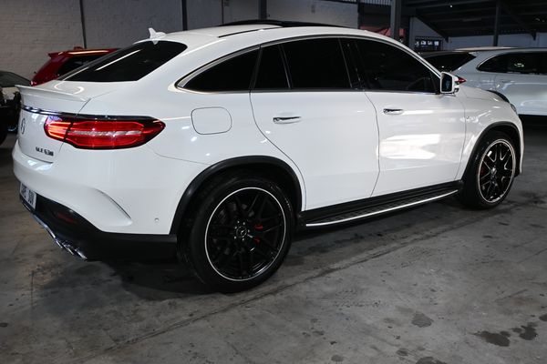 2017-Mercedes-AMG-GLE-63-S-COUPE-V8-BI-TURBO-AMG-SPORT-PACK-7G-TRONIC-AU image:3