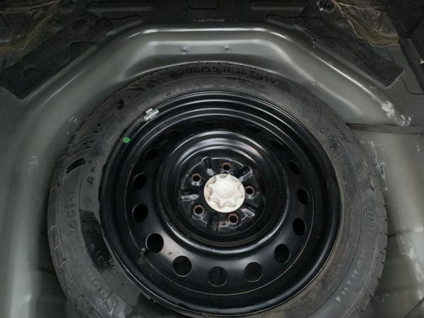 2007-Toyota-Corolla-18-Exclusive-Automatic image:13