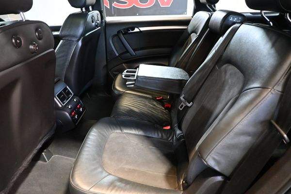 2015-Audi-Q7-42TDi-V8-S-Line-Quattro-8-Speed-Auto-7-Seater image:9