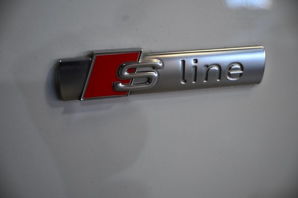 2015-Audi-Q7-42TDi-V8-S-Line-Quattro-8-Speed-Auto-7-Seater image:24