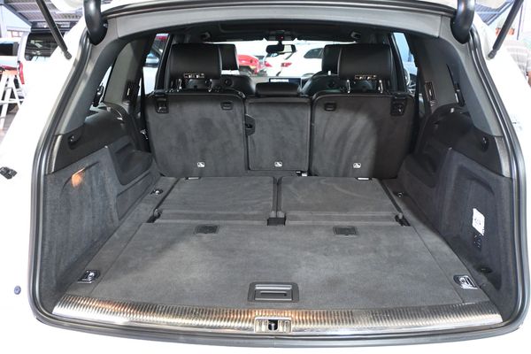 2015-Audi-Q7-42TDi-V8-S-Line-Quattro-8-Speed-Auto-7-Seater image:7