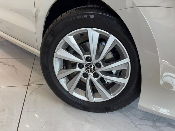 2026-Volkswagen-Polo-Vivo-14-Life image:2